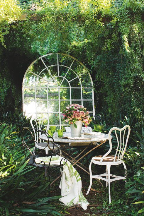 Garden Design: Mirrors in the Garden